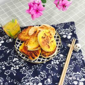 摆盘，倒一杯百香果汁，开吃