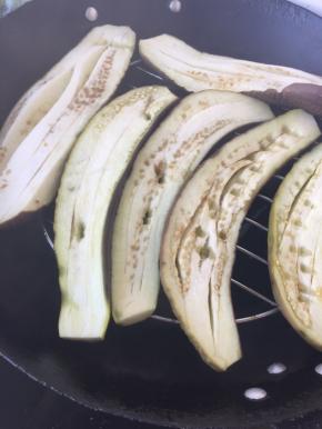 蒸到用筷子一扎就透