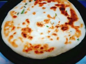 待两面都煎至金黄色即可！