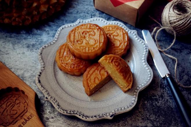 广式榴莲绿豆月饼