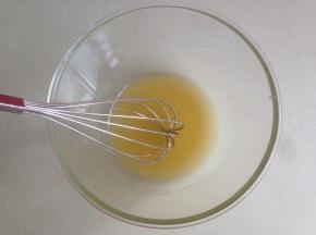 搅拌一两分钟，乳化好