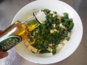 加入适量亚麻籽油