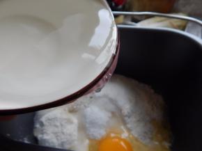 加入清水及酵母