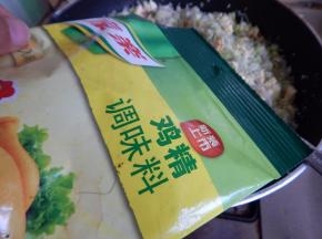 加入鸡精