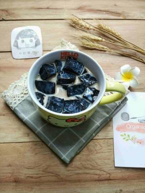 按口味加入炼乳