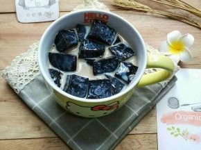 按口味加入炼乳