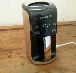 老人选择果蔬键