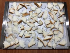 撕成比麻将稍微小点的块