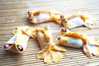 都做好了金鱼蒸饺。