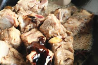 加入一勺豆瓣酱