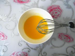 搅拌均匀即可，无需达到乳化状态