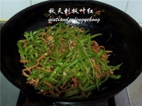 翻炒均匀