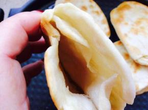 像口袋一样的饼好了