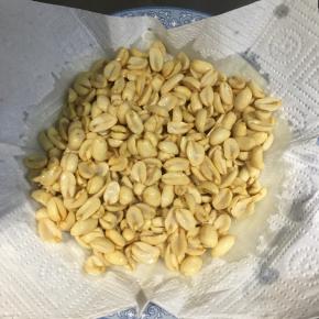 炸到花生变干捞起