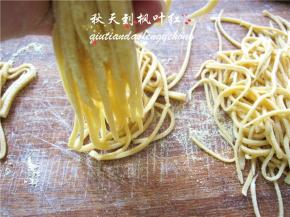然后再抖散面条