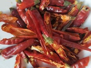 干辣椒切丝
