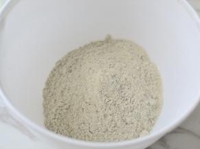 然后全部都打成很细腻的粉状