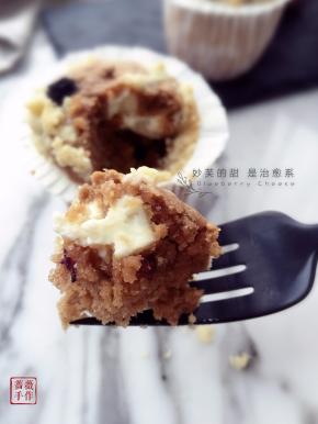 啊呜一口～料多多