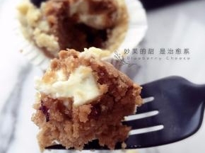 啊呜一口～料多多