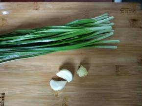 韭菜，姜蒜
