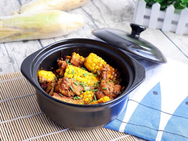 砂锅玉米焖翅根