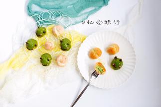 	白色的是白巧克力+奶油1:1混合的淋面