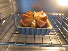 入烤箱190度烤15分钟。