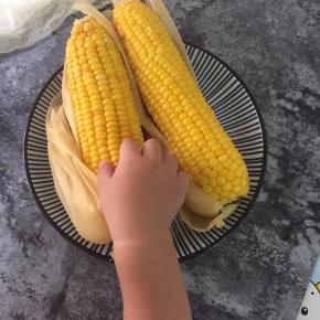 哈哈，宝宝都不让拍照了。。。