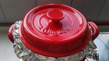 焖至锅体手温。