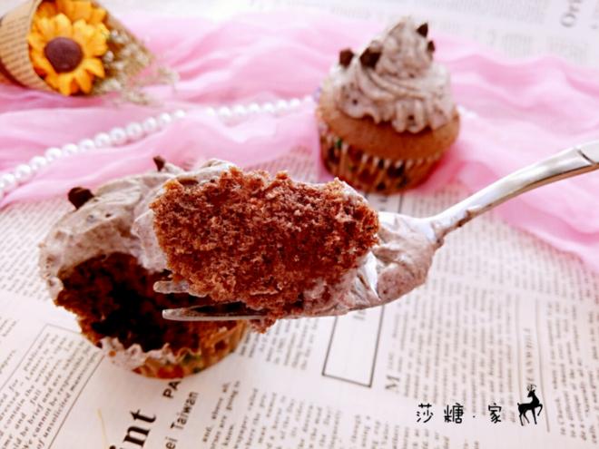 奥利奥咸奶油纸杯蛋糕