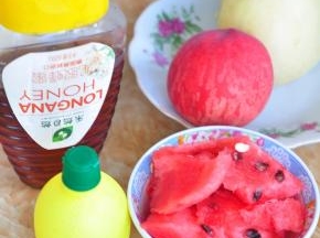 准备好所用原料。