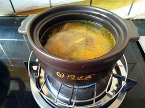 一次性加入足够的水