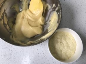 取出之前准备好的克林姆馅料