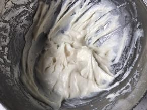 Z字拌匀，如果有分离的情况出现，就是没有拌匀，需要再拌几次