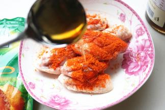 加入少许蜂蜜。