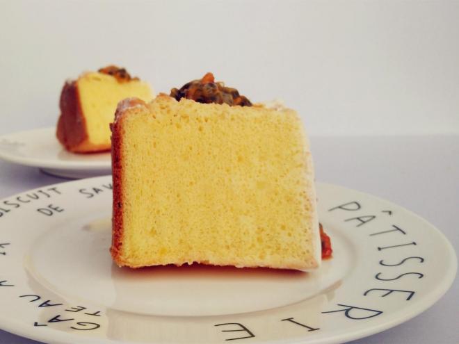 酸酸甜甜的百香果戚风蛋糕