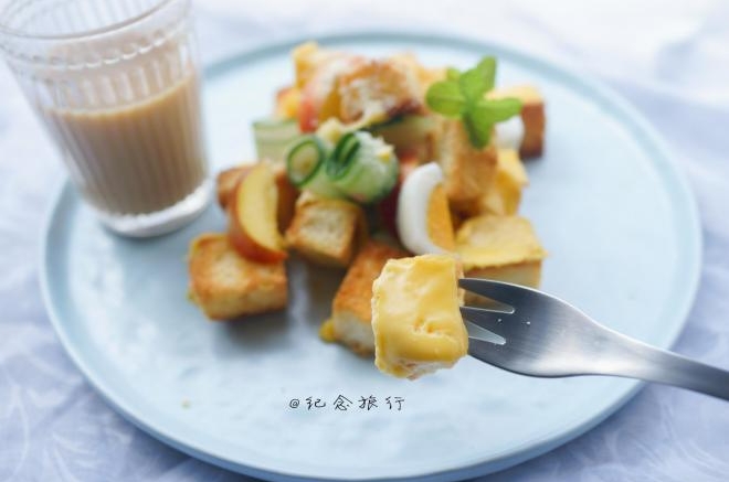 面包丁沙拉