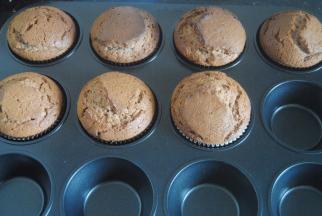 牙签扎进去没用东西带出来就是熟透了