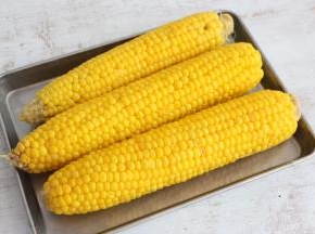 入蒸锅蒸熟。