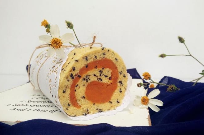 超健康的黑芝麻薯泥蛋糕卷