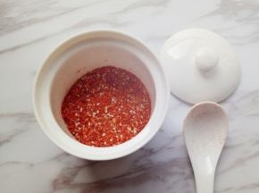 搅拌均匀，放在一旁备用