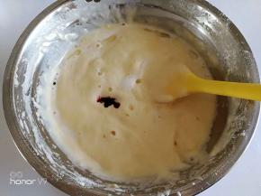 再加入红丝绒搅拌。