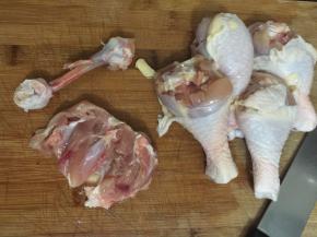 再把肉切开就可以了