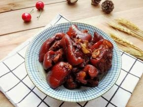 汤汁不需要煮太干，留点拌饭，拌面也很美味