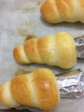 烤好拿出，将锡纸拿掉，里面可以放自己喜欢的东西