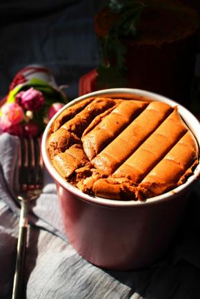 凉透后用脱模刀辅助脱模，高度喜人