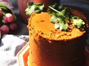 浓郁的巧克力和焦糖的香味，下午茶绝配呢。