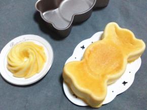 出炉后倒扣，凉后脱模即可，学厨不沾模，脱模很容易