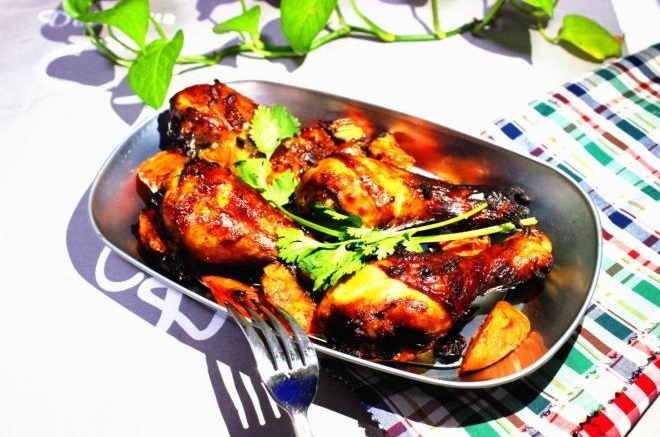 蒜香腐乳烤鸡腿