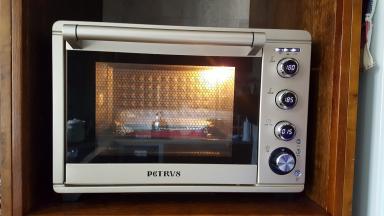 16．放到预热好的烤箱中，上下火180度烤25分钟。（我先烤制了15分钟后又加烤了10分钟）